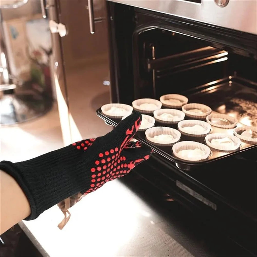 1pc Flame Retardant Non-slip BBQ Fire Glove Microwave Oven Gloves Oven Mitts Fireproof 300-500 Centigrade Extreme Heat Resistant