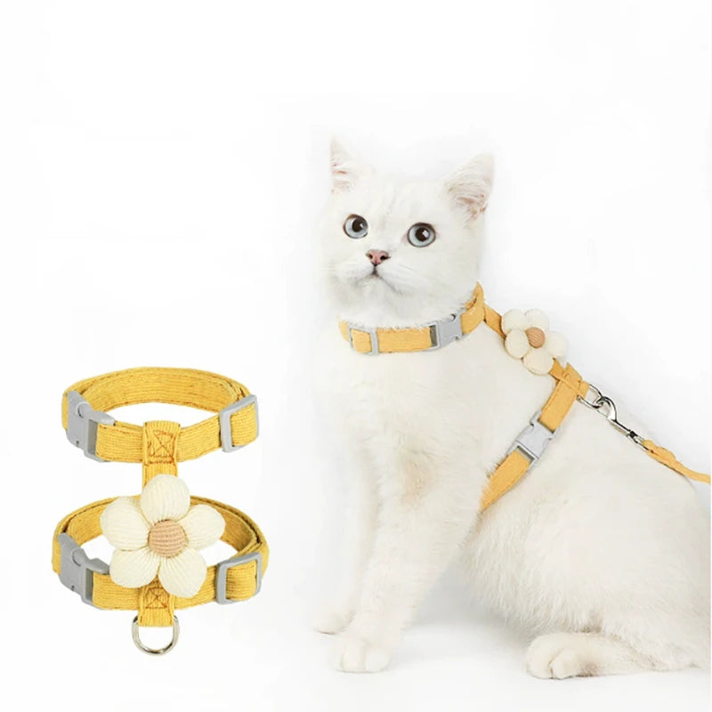Cat cartoon cross shaped shoulder strap with adjustable size and traction rope for outdoor use suitable for cat traction